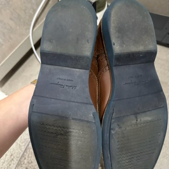 Salvatore Ferragamo Wingtip Oxford - Picture 3 of 4